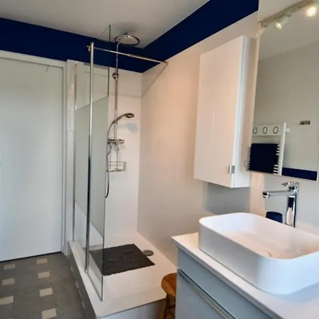 Apartment Beautiful Flat With Balcony And Sea View Saint-Laurent-du-Var